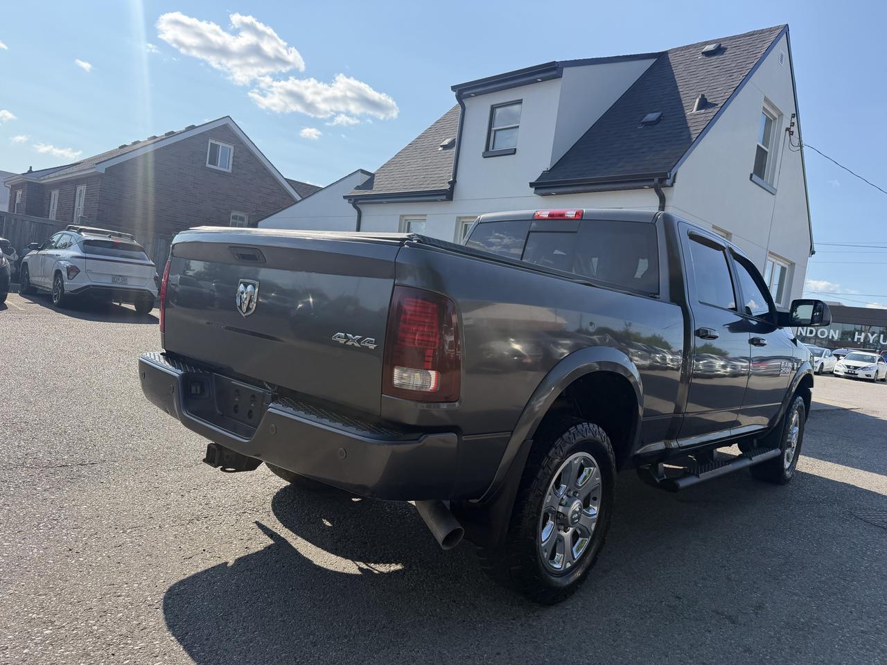 2018 RAM 2500 Laramie | Cummins Diesel Photo