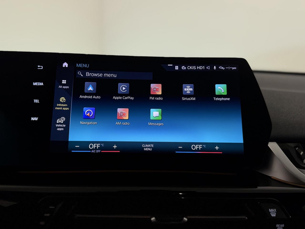 2023 BMW X1 xDrive28i | LEATHER | CARPLAY | PANOROOF Photo