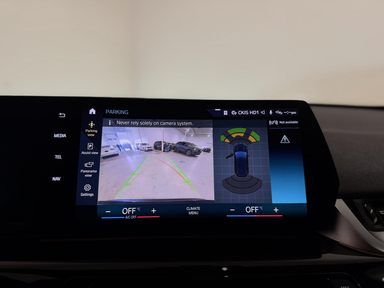 2023 BMW X1 xDrive28i | LEATHER | CARPLAY | PANOROOF Photo