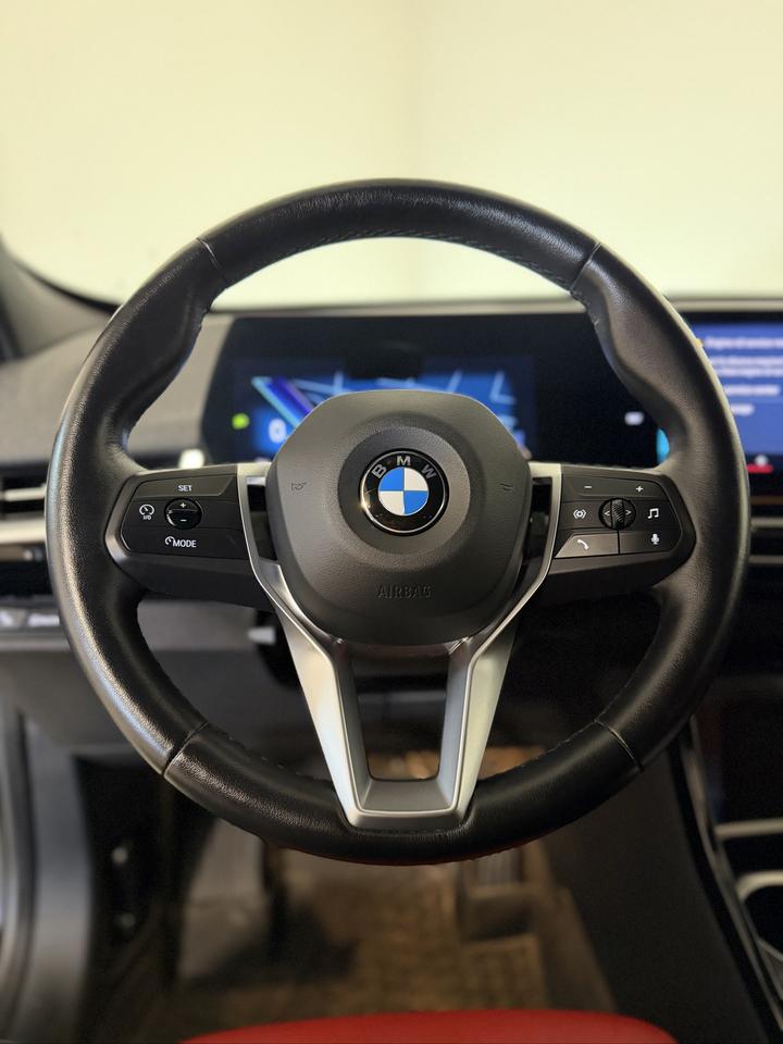 2023 BMW X1 xDrive28i | LEATHER | CARPLAY | PANOROOF Photo