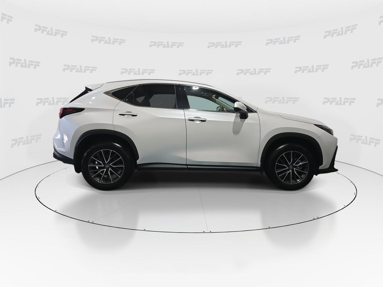 2025 Lexus NX 350h Premium Photo