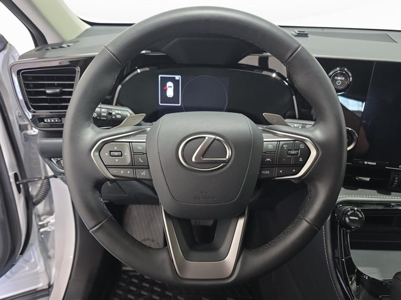 2025 Lexus NX 350h Premium Photo