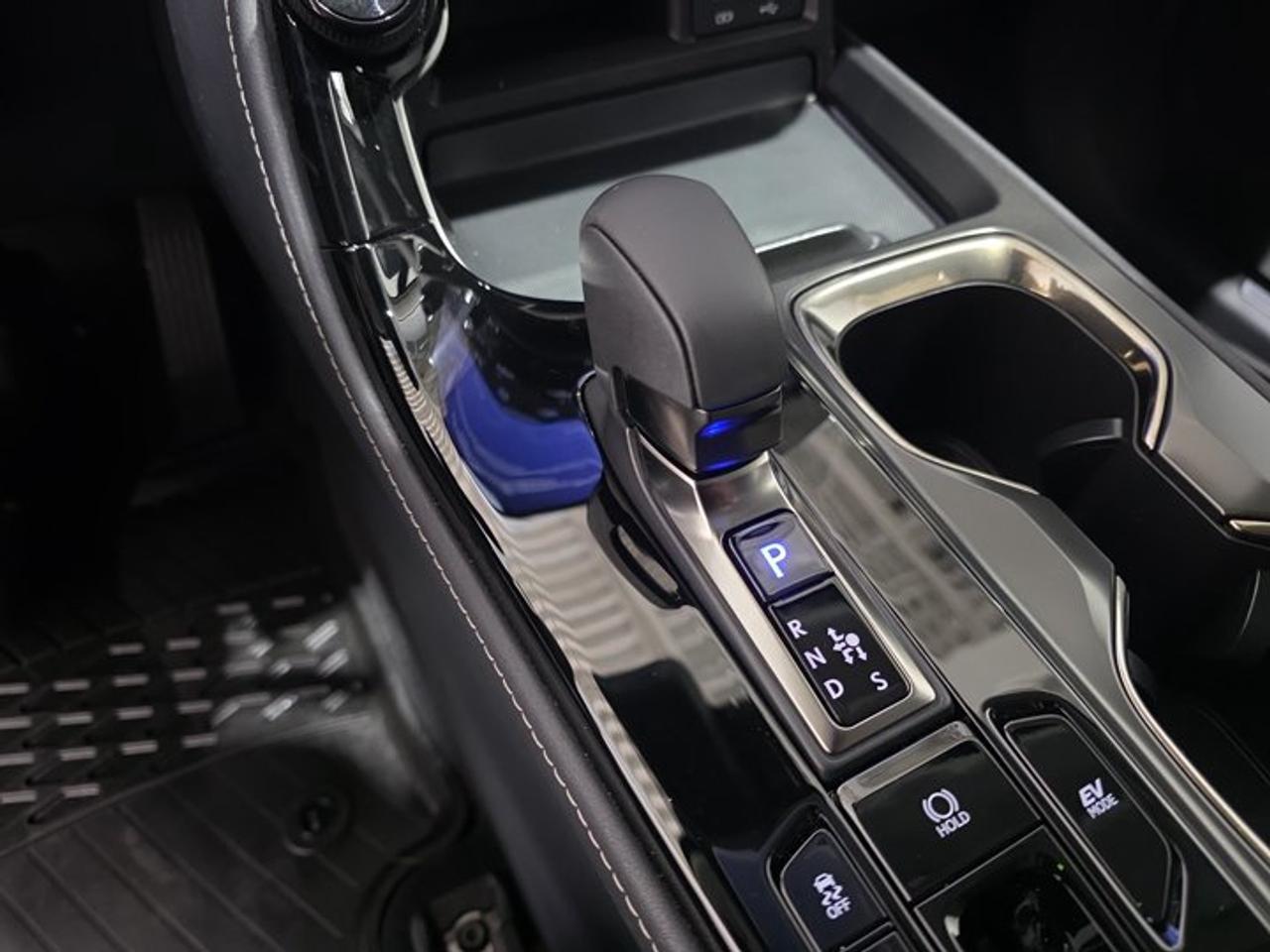 2025 Lexus NX 350h Premium Photo