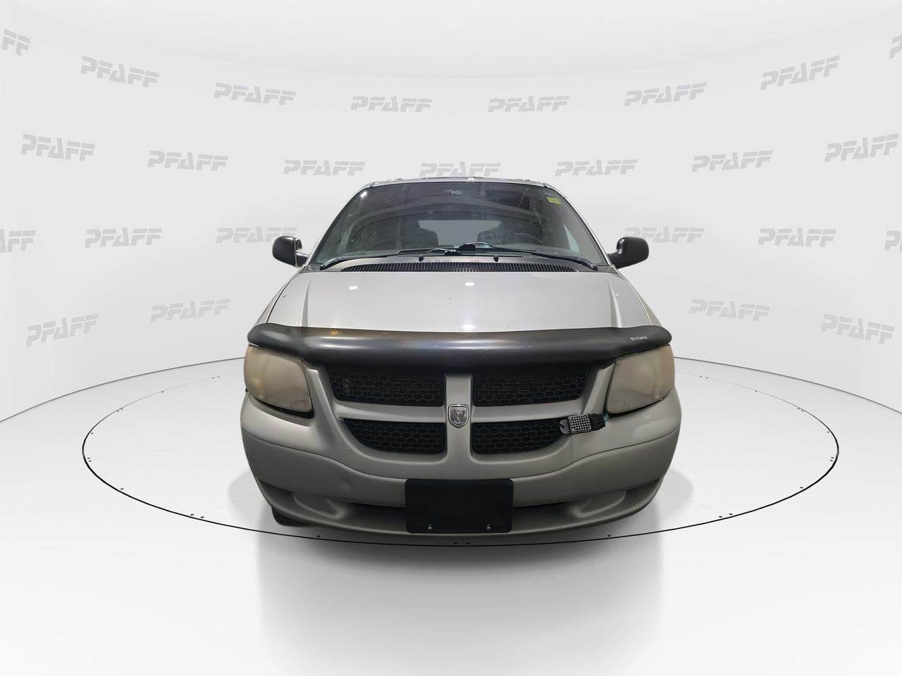 2003 Dodge Caravan SE Photo