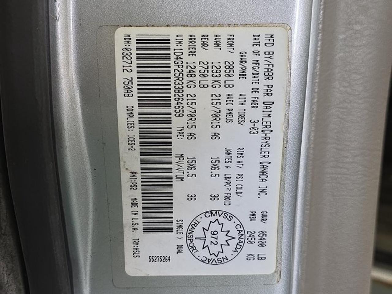 2003 Dodge Caravan SE Photo