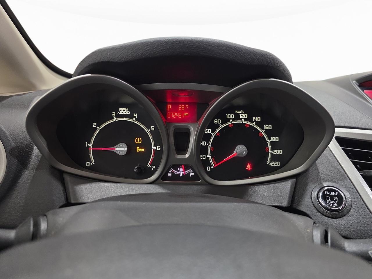 2011 Ford Fiesta SES Photo