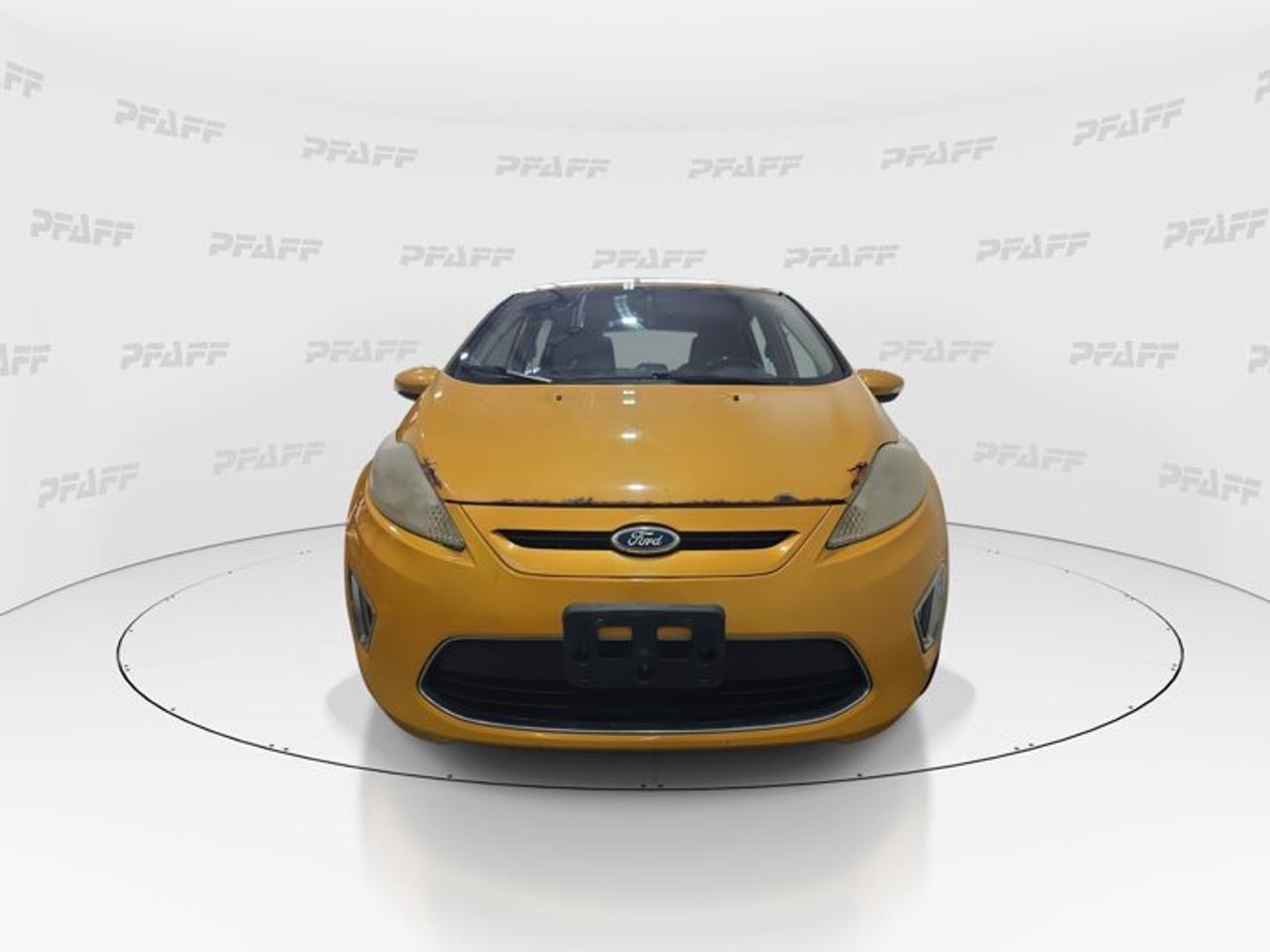 2011 Ford Fiesta SES Photo