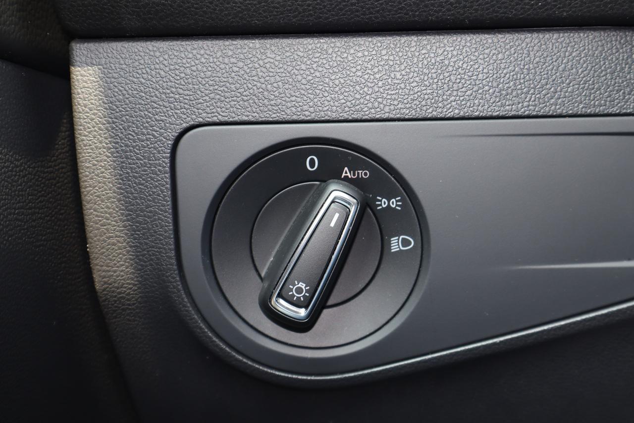 2022 Volkswagen Tiguan COMFORTLINE 4Motion Photo