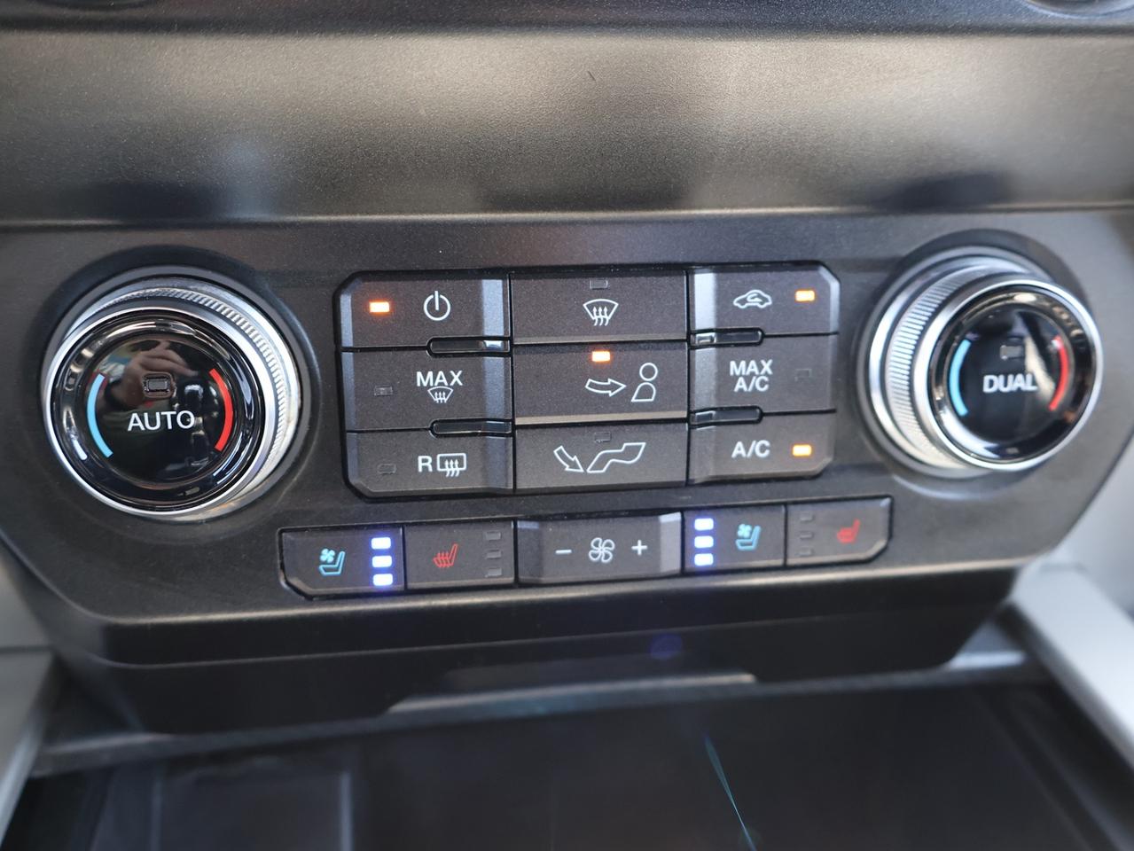 2019 Ford F-150 LARIAT-FX4 4WD CERTIFIED *1 OWNER* CAMERA NAV BLUETOOTH LEATHER HEATED SEATS CRUISE ALLOYS Photo