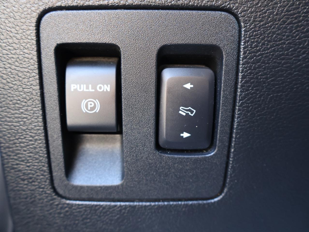 2019 Ford F-150 LARIAT-FX4 4WD CERTIFIED *1 OWNER* CAMERA NAV BLUETOOTH LEATHER HEATED SEATS CRUISE ALLOYS Photo