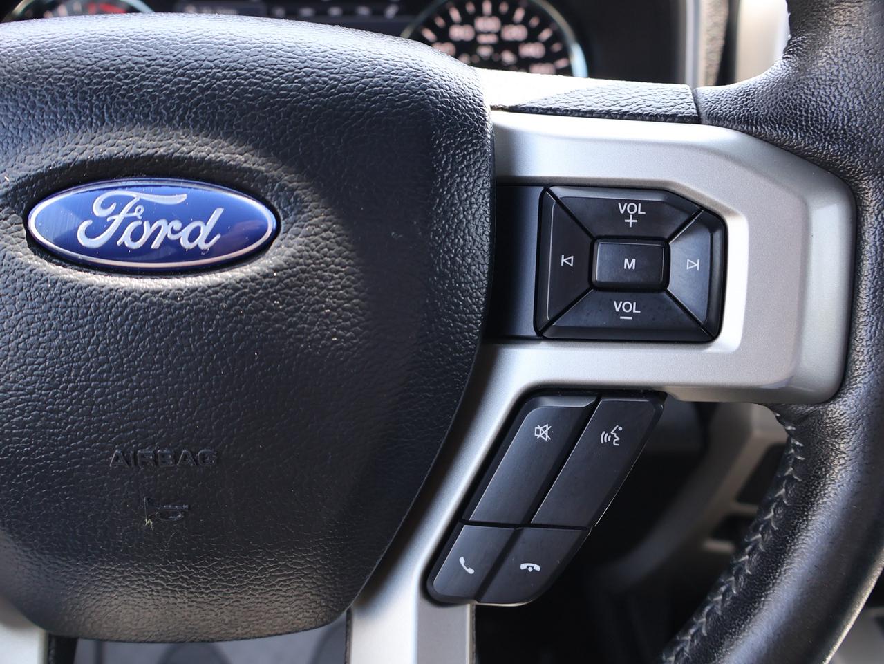 2019 Ford F-150 LARIAT-FX4 4WD CERTIFIED *1 OWNER* CAMERA NAV BLUETOOTH LEATHER HEATED SEATS CRUISE ALLOYS Photo