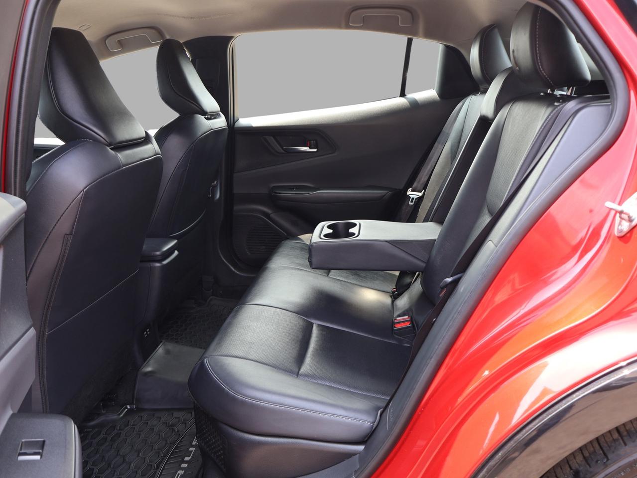 2024 Toyota Prius XLE AWD CERTIFIED CAMERA NAV BLUETOOTH LEATHER HEATED SEATS CRUISE ALLOYS Photo
