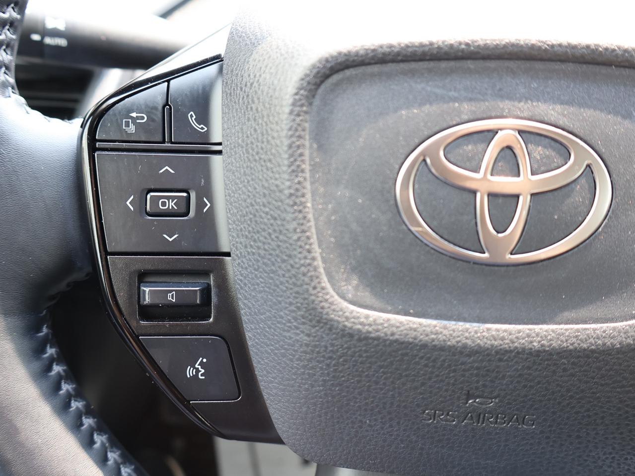 2024 Toyota Prius XLE AWD CERTIFIED CAMERA NAV BLUETOOTH LEATHER HEATED SEATS CRUISE ALLOYS Photo