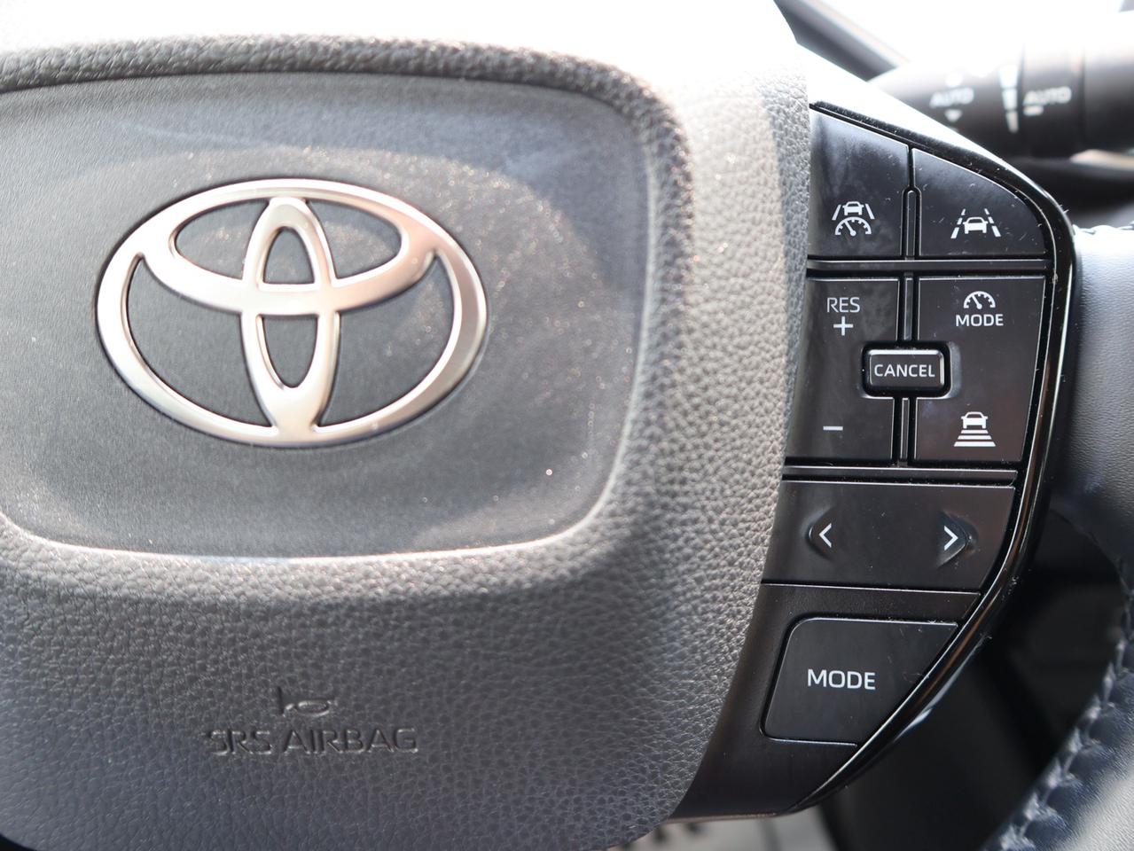 2024 Toyota Prius XLE AWD CERTIFIED CAMERA NAV BLUETOOTH LEATHER HEATED SEATS CRUISE ALLOYS Photo