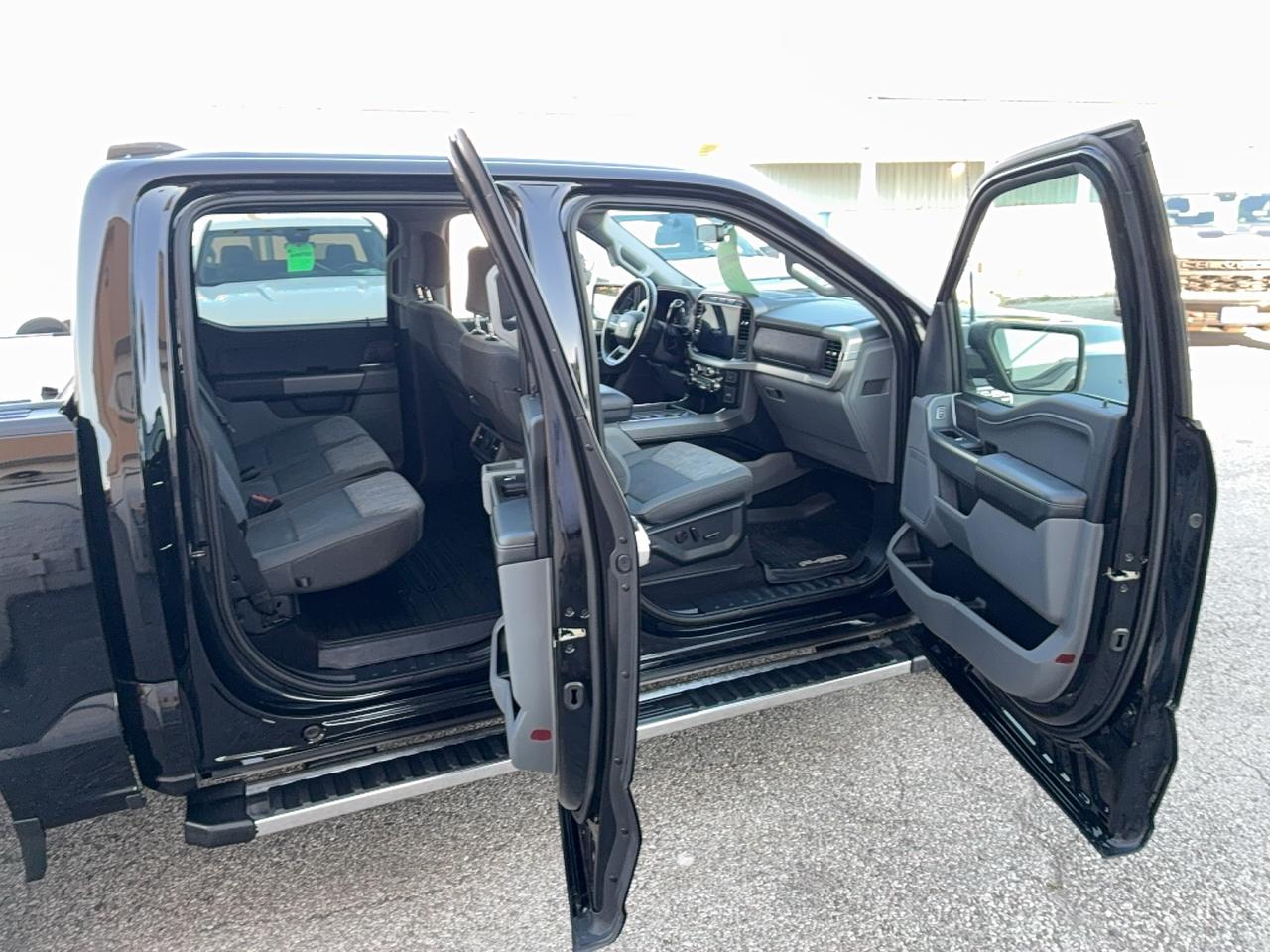 2022 Ford F-150 XLT XTR 4x4SuperCrew2.7L6cyl 5'5"BoxPanoramicRoof Photo