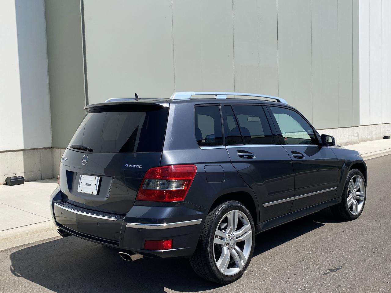 2011 Mercedes-Benz GLK-Class GLK 350 4MATIC-SPORT-NAV-CAMERA-PANO ROOF Photo