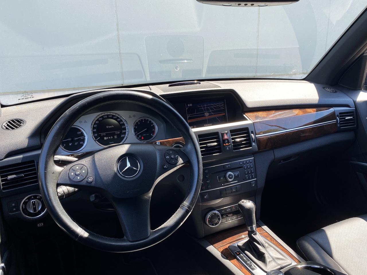 2011 Mercedes-Benz GLK-Class GLK 350 4MATIC-SPORT-NAV-CAMERA-PANO ROOF Photo