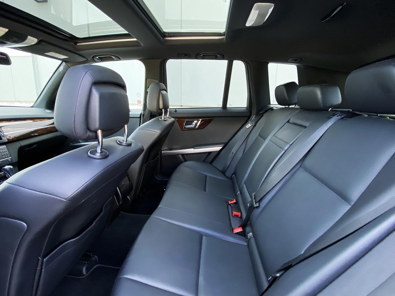 2011 Mercedes-Benz GLK-Class GLK 350 4MATIC-SPORT-NAV-CAMERA-PANO ROOF Photo