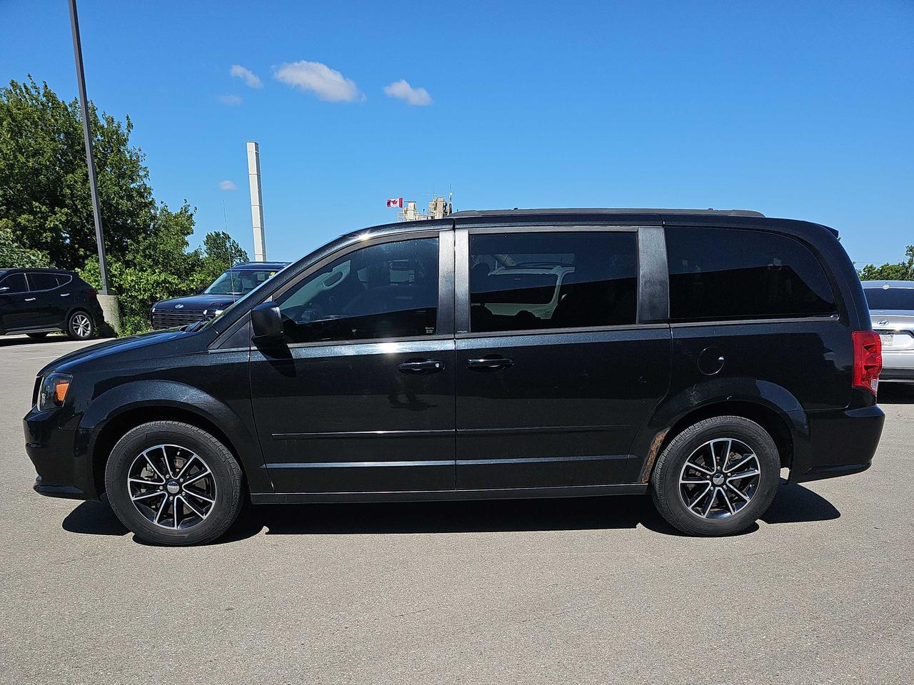 2013 Dodge Grand Caravan SXT - Photo #1