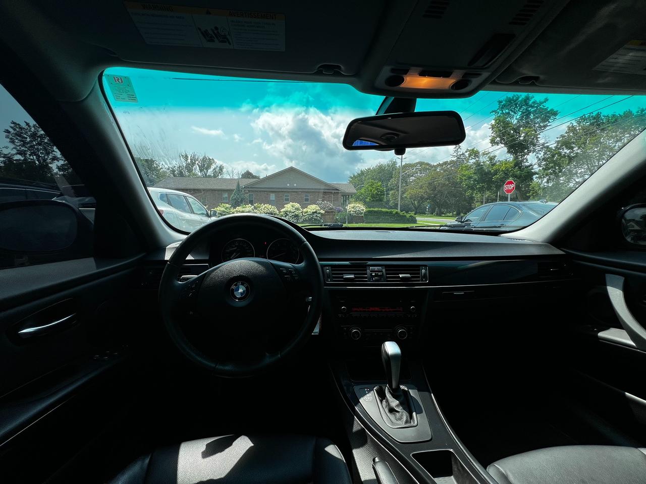 2011 BMW 3 Series 328i xDrive Classic Edition Photo