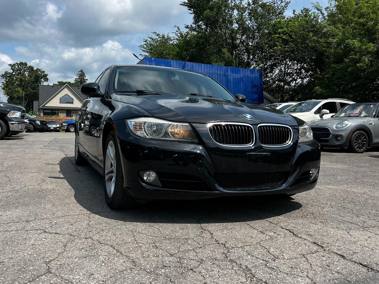 Used 2011 BMW 3 Series 328i xDrive Classic Edition for sale in Cobourg, ON
