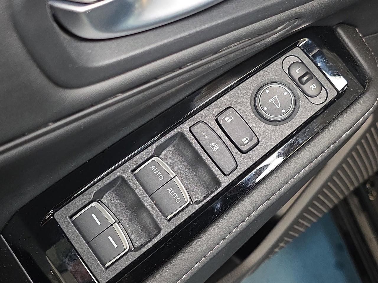 2026 Honda Accord Hybrid Touring Photo