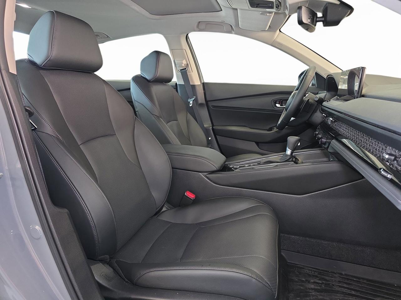 2026 Honda Accord Hybrid Touring Photo