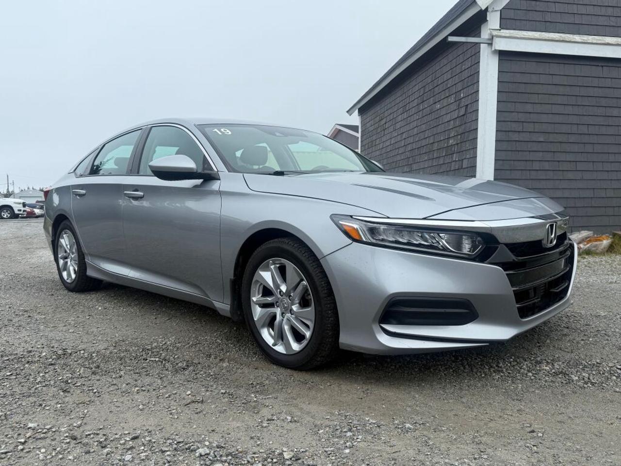 2019 Honda Accord Sedan LX Photo
