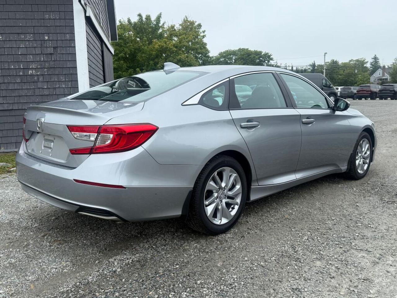 2019 Honda Accord Sedan LX Photo