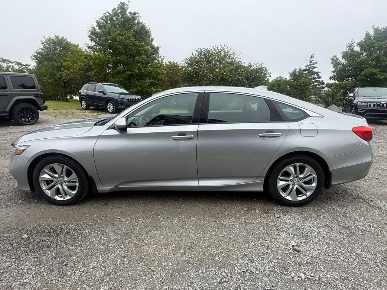 2019 Honda Accord Sedan LX Photo