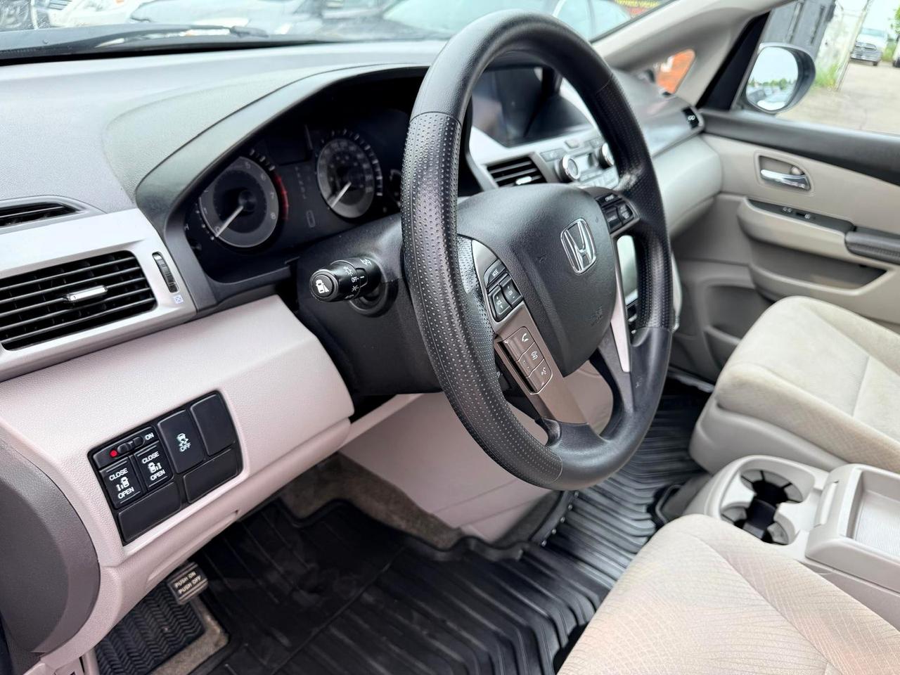 2016 Honda Odyssey EX 8 SEATS 1 OWNER Photo