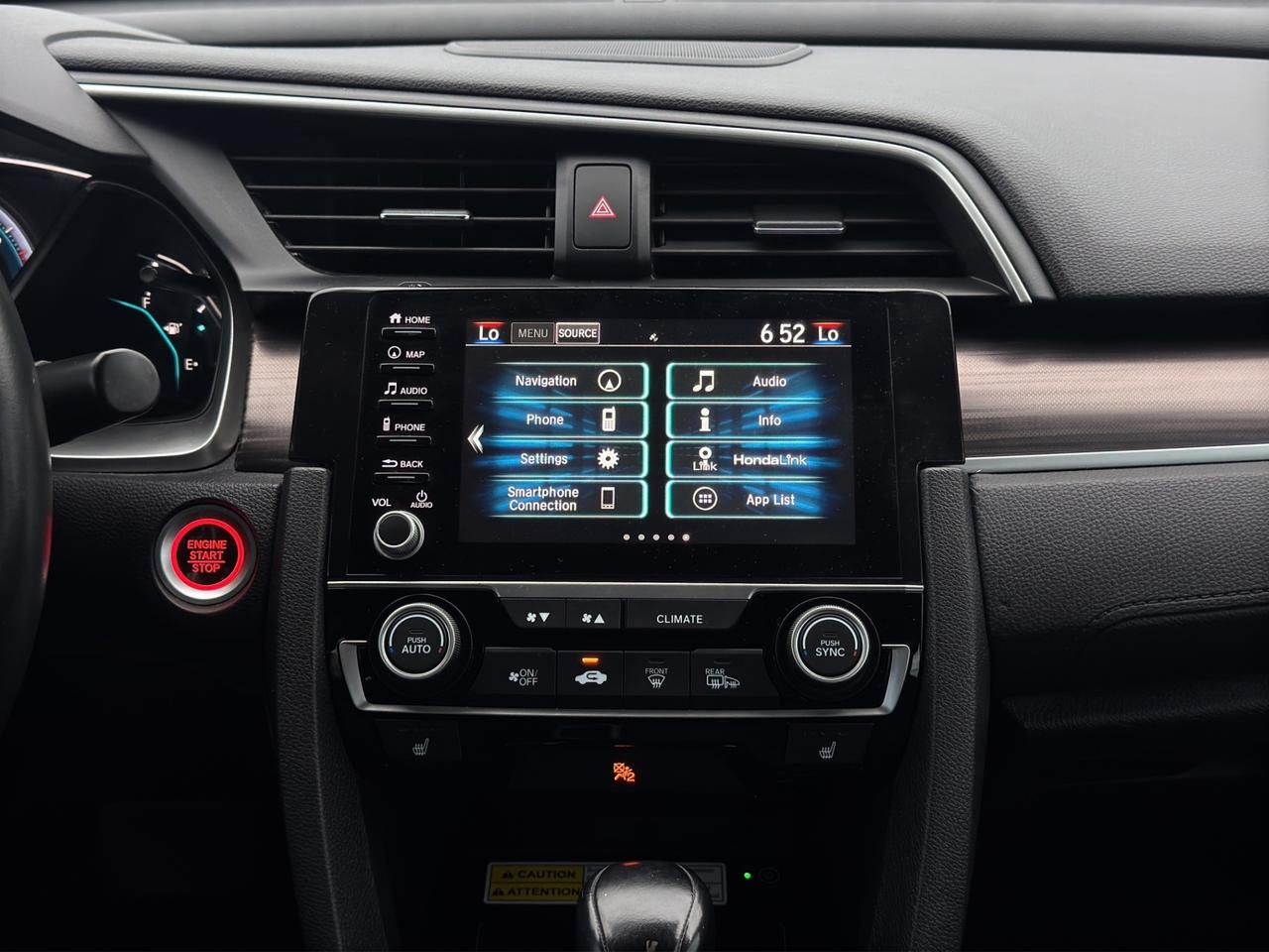 2019 Honda Civic Touring CVT Photo