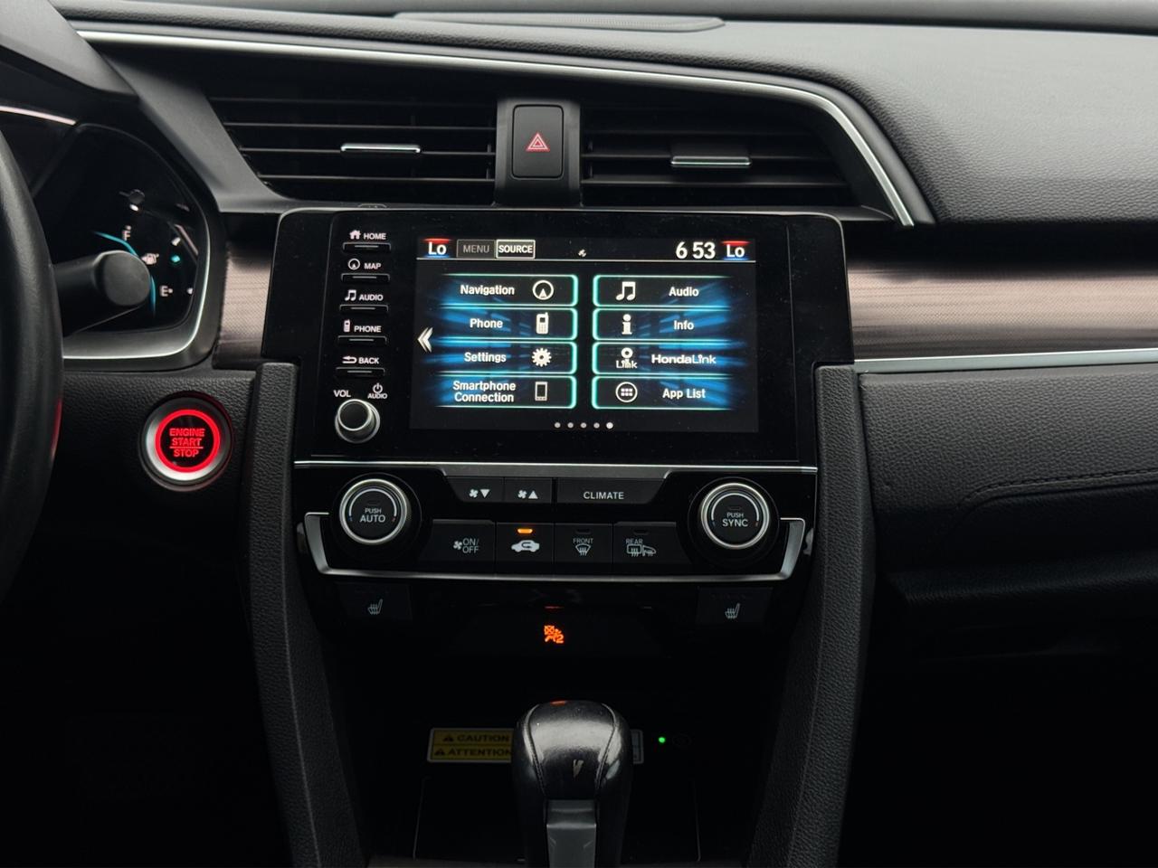 2019 Honda Civic Touring CVT Photo