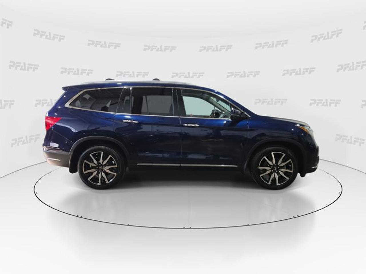 2021 Honda Pilot Touring 7-Passenger Photo