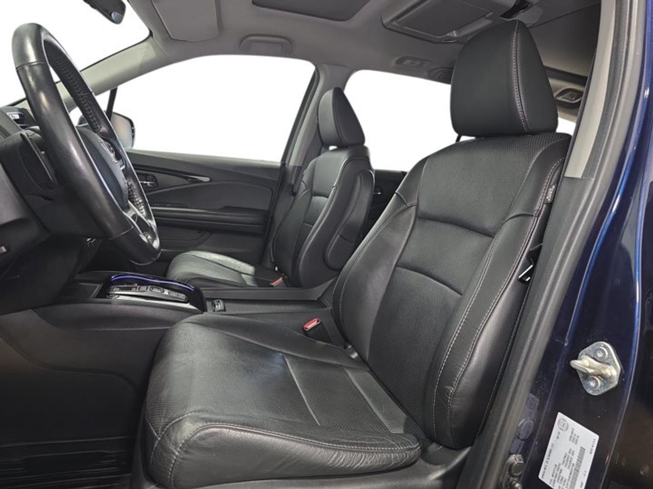 2021 Honda Pilot Touring 7-Passenger Photo