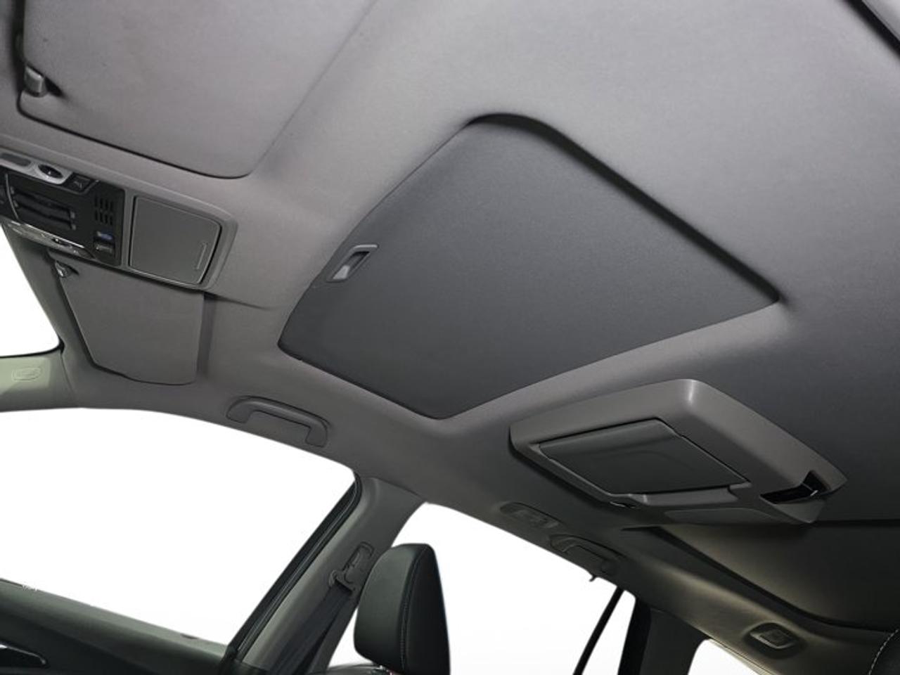 2021 Honda Pilot Touring 7-Passenger Photo