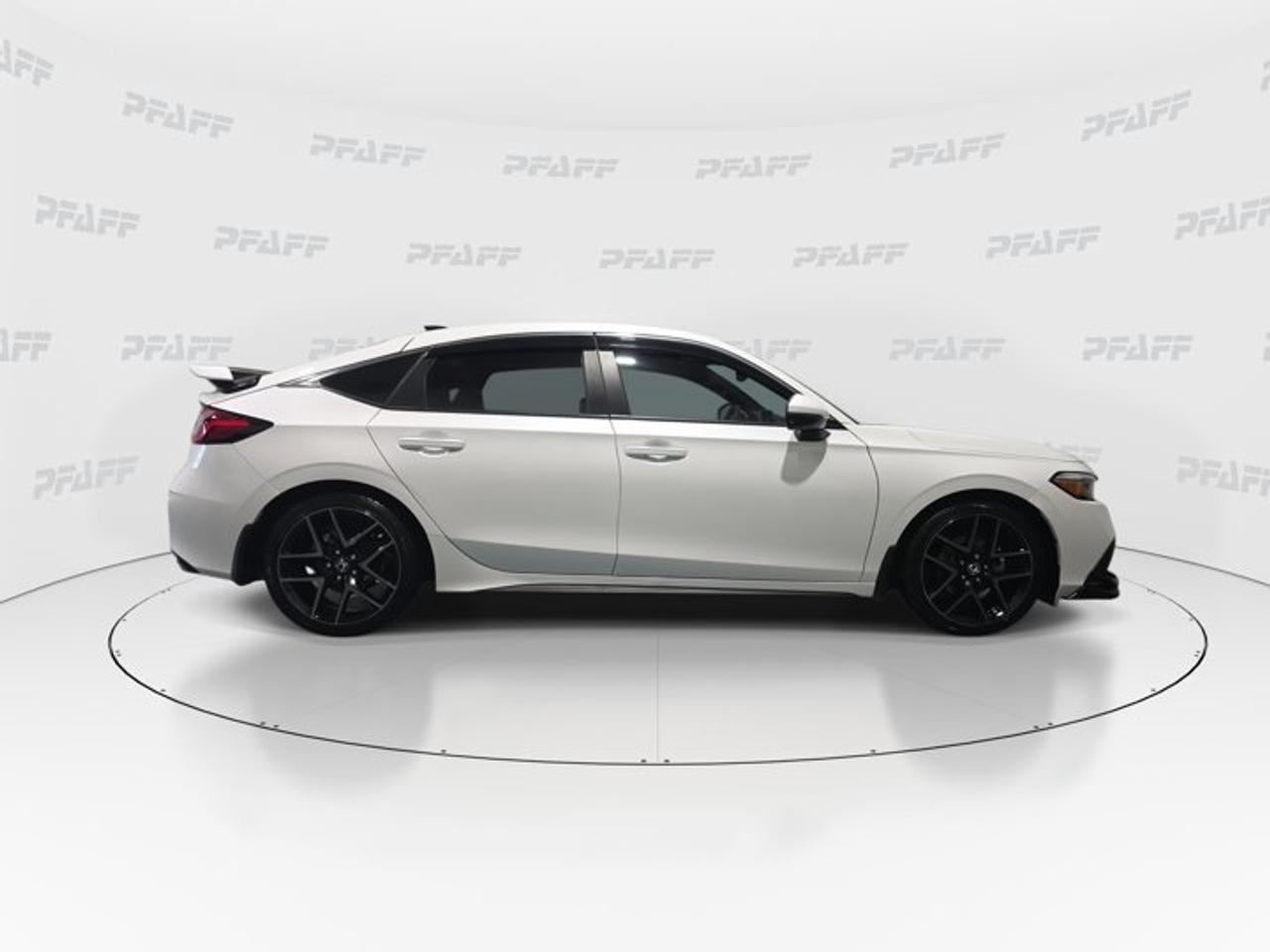 2024 Honda Civic Sport Touring Photo