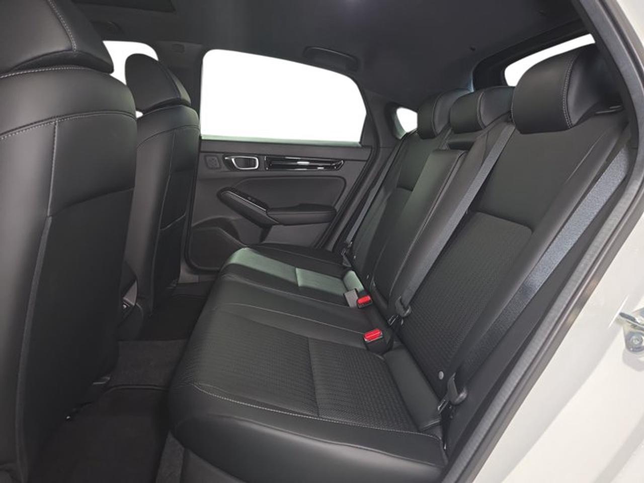 2024 Honda Civic Sport Touring Photo