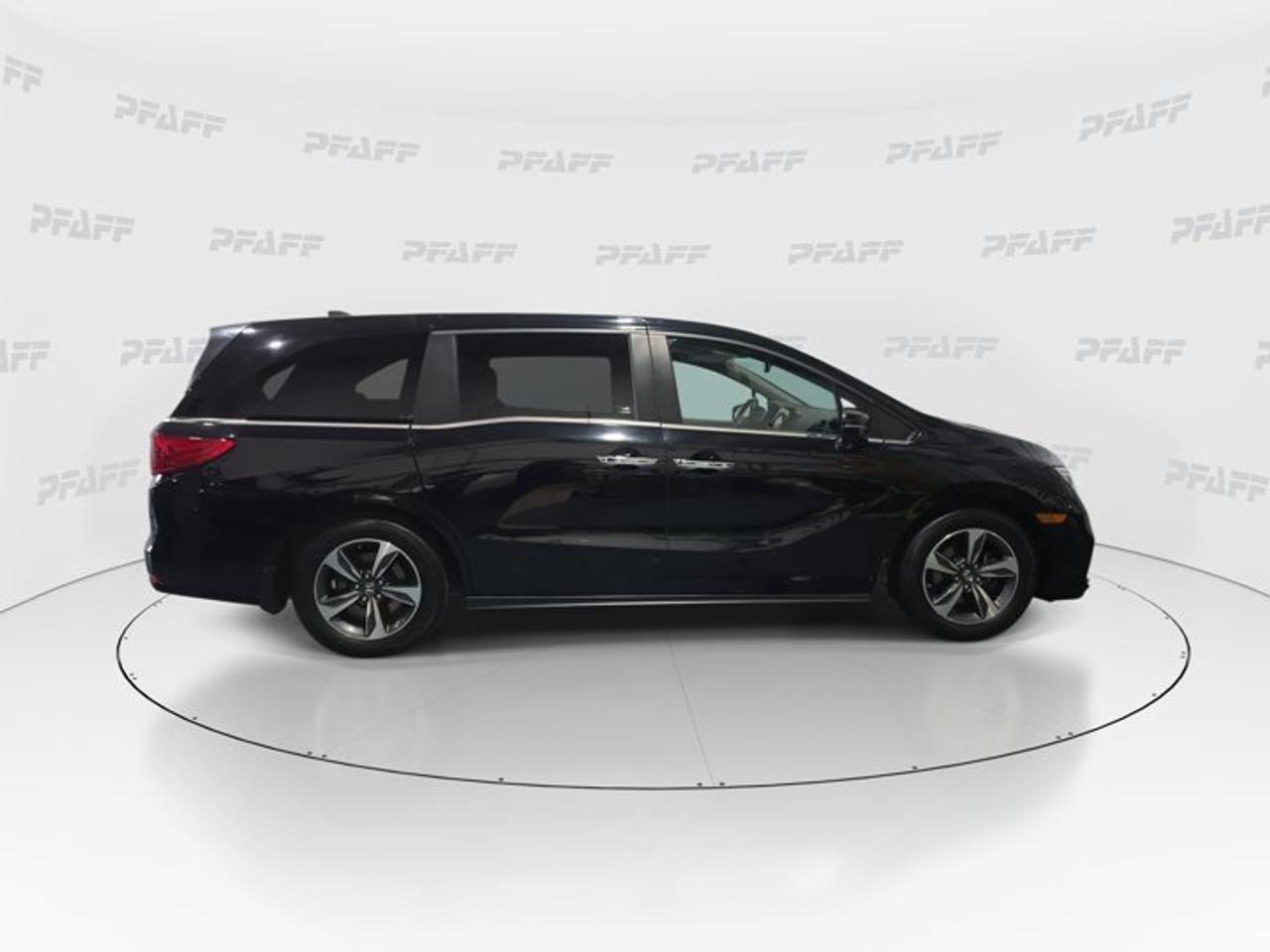 2020 Honda Odyssey EX-L w/ Navigation & RES Photo