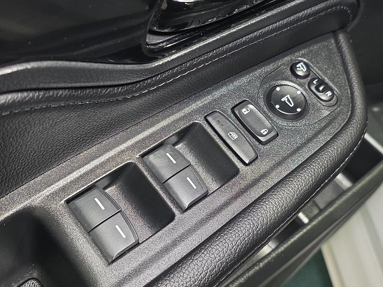 2024 Honda Odyssey Touring Photo