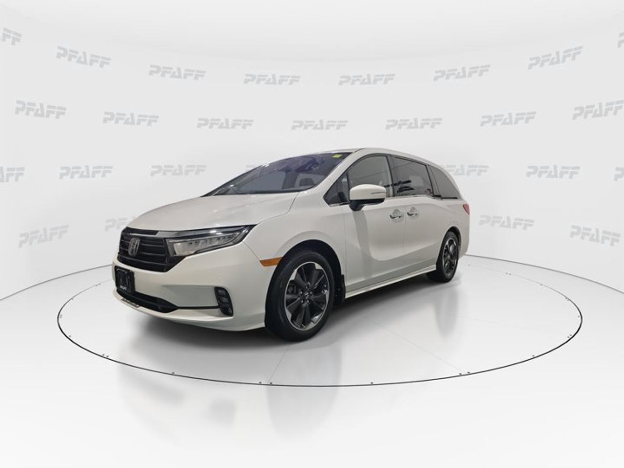 2024 Honda Odyssey Touring Photo
