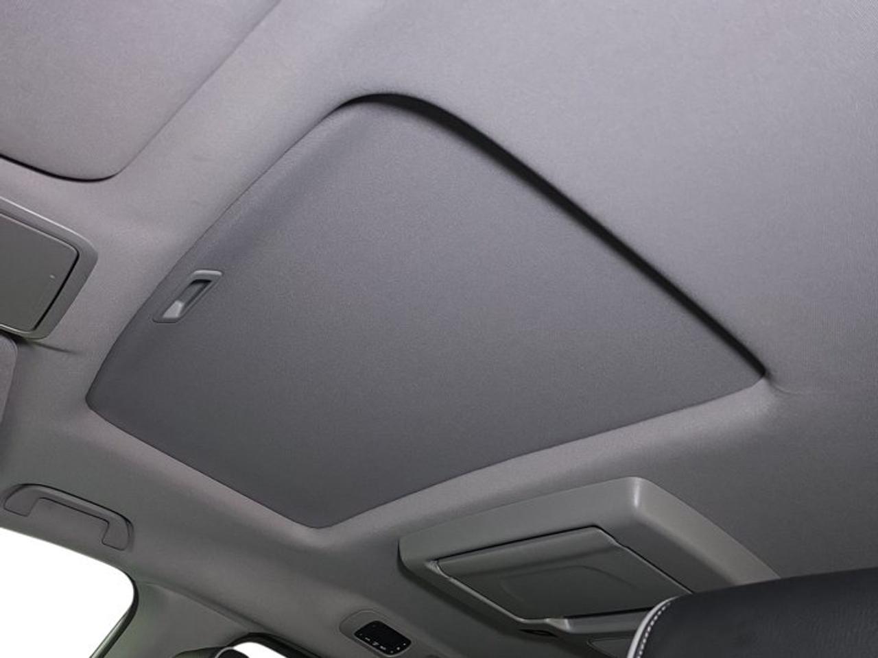 2024 Honda Odyssey Touring Photo