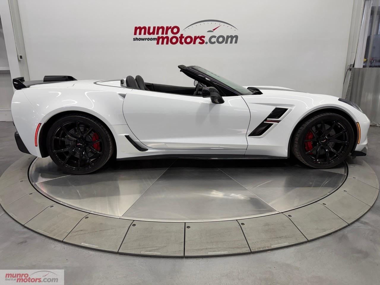 2019 Chevrolet Corvette Grand Sport Convertible 2LT Photo