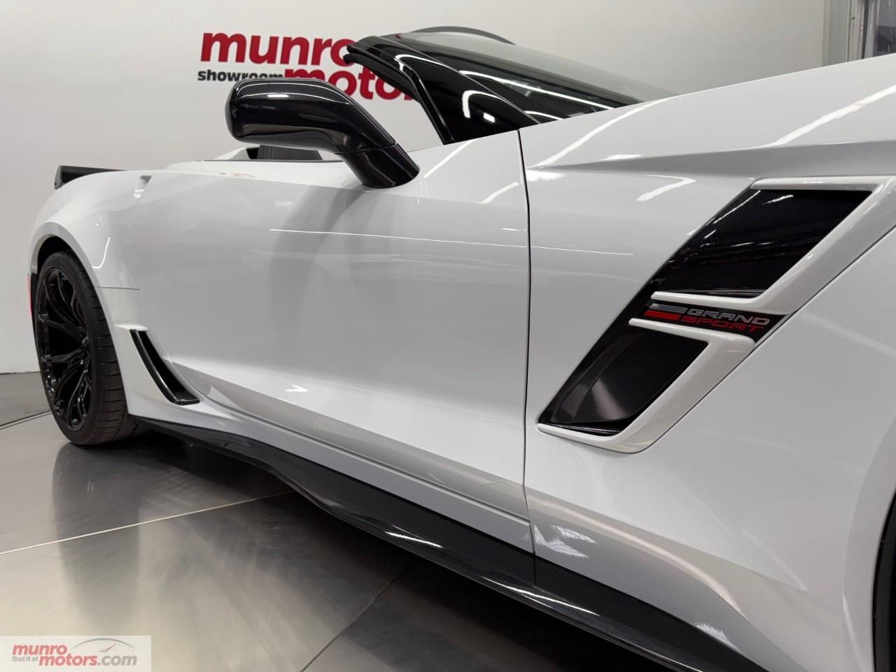 2019 Chevrolet Corvette Grand Sport Convertible 2LT Photo