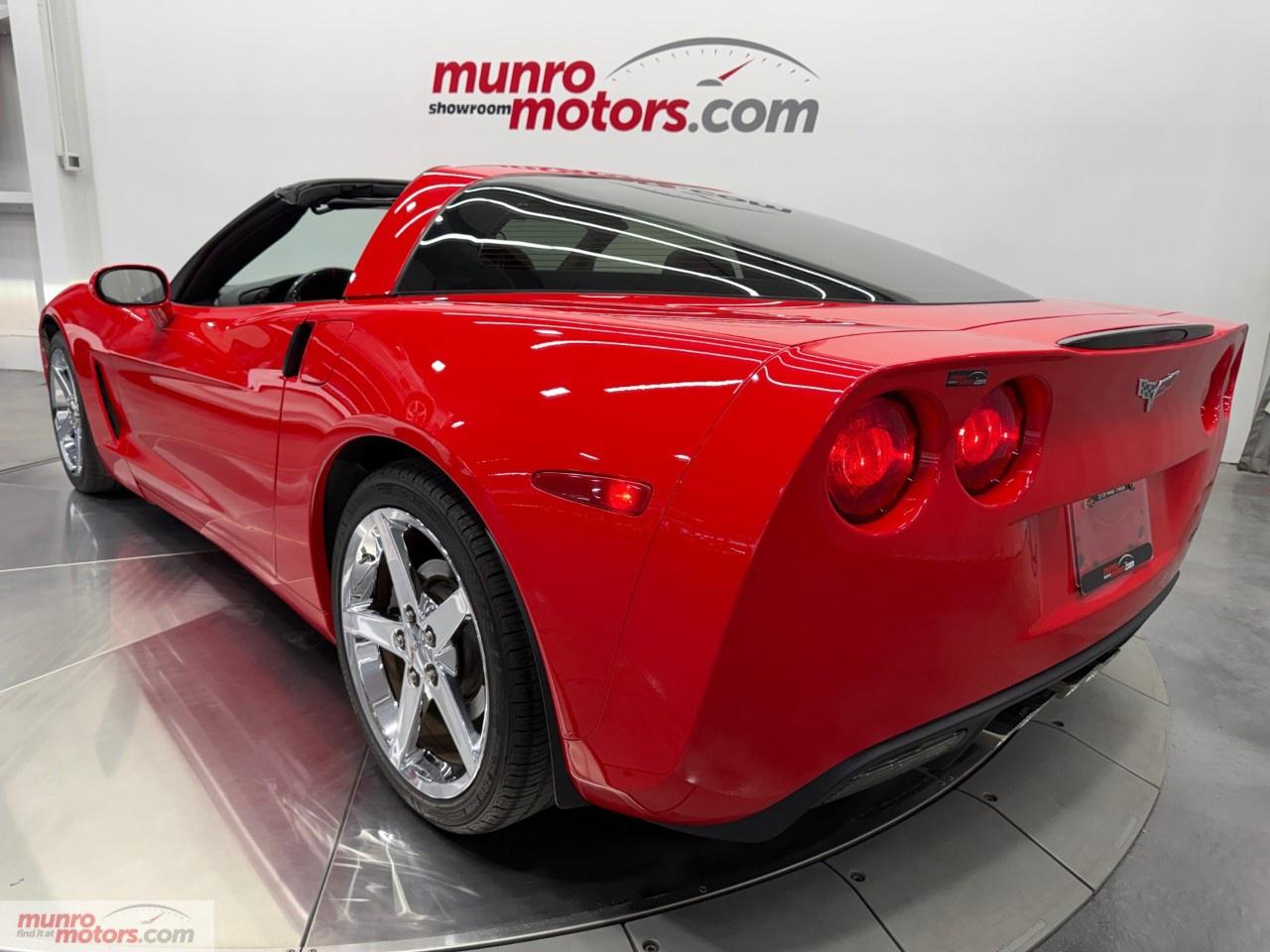 2011 Chevrolet Corvette Coupe 3LT Photo