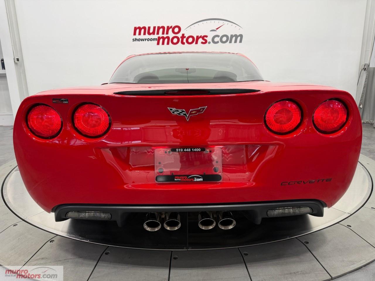 2011 Chevrolet Corvette Coupe 3LT Photo