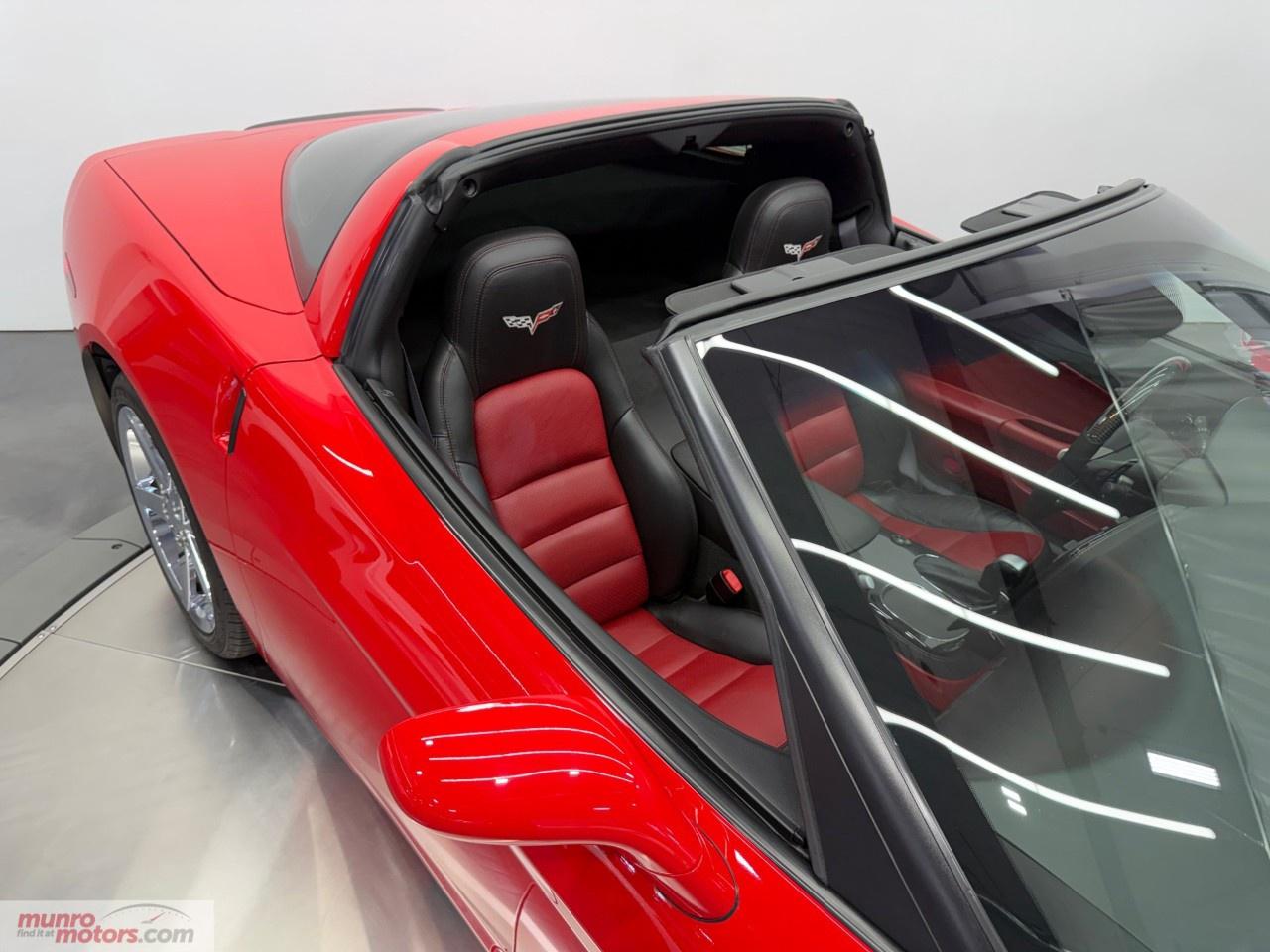 2011 Chevrolet Corvette Coupe 3LT Photo