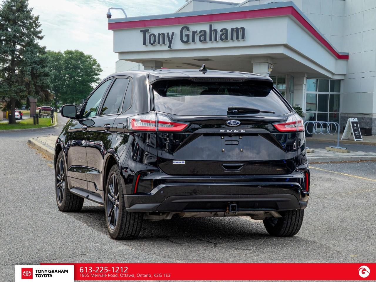 2024 Ford Edge ST Line Photo3