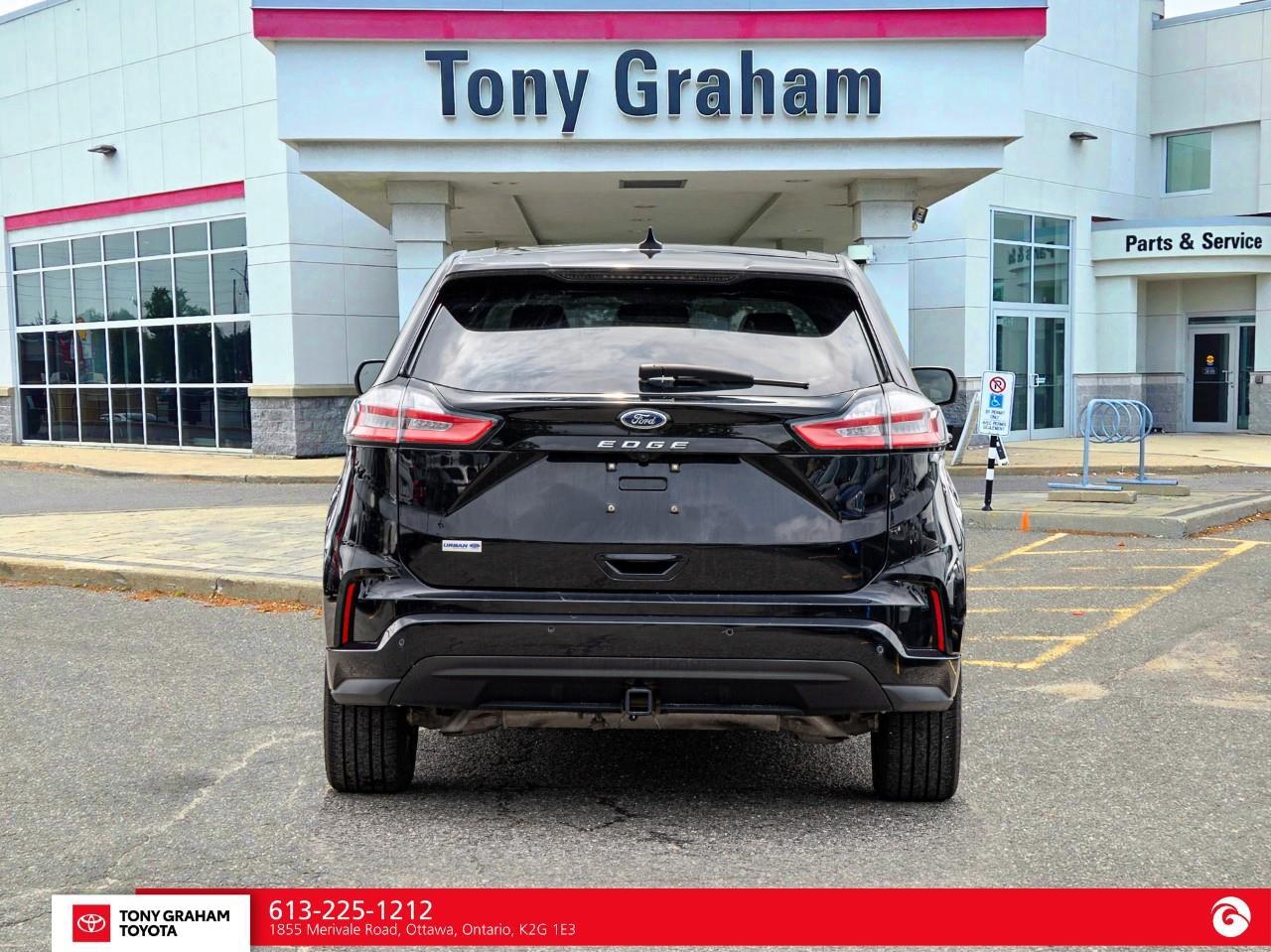 2024 Ford Edge ST Line Photo4