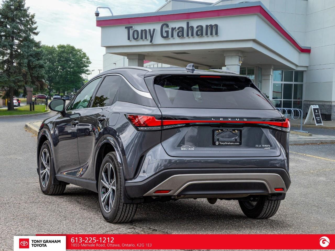 2024 Lexus RX 350  Photo3